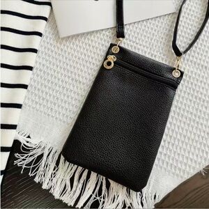 B34 Black Crossbody Bag